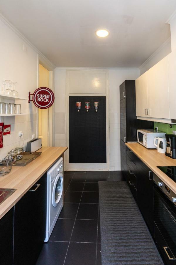 Stylish Apartment For Travelers - Bp2 リスボン エクステリア 写真